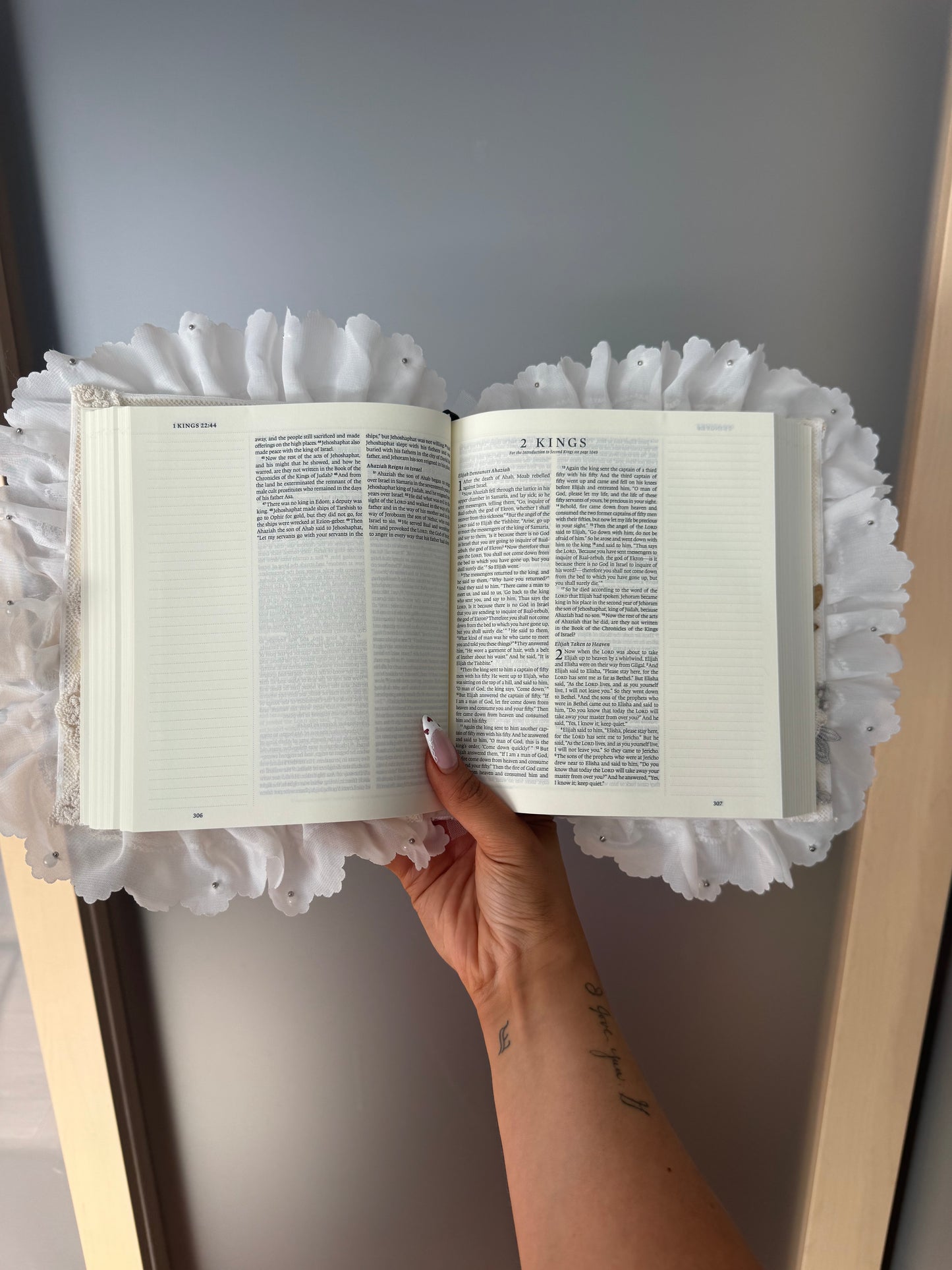 GOLDEN BLOOM CUSTOM STUDY BIBLE