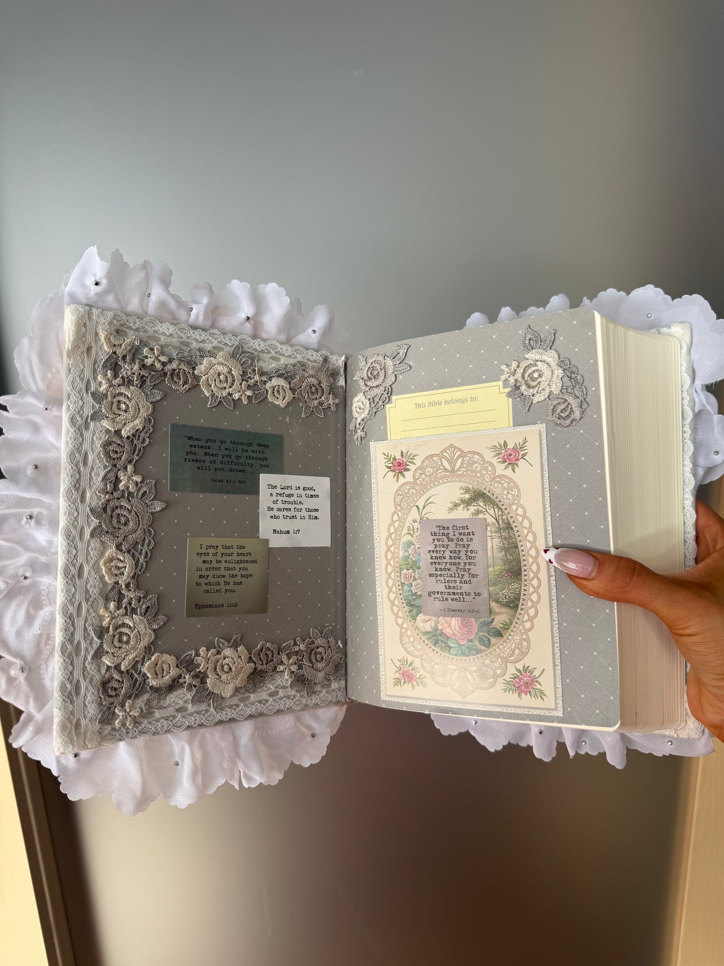 OLD ENGLISH CUSTOM STUDY BIBLE